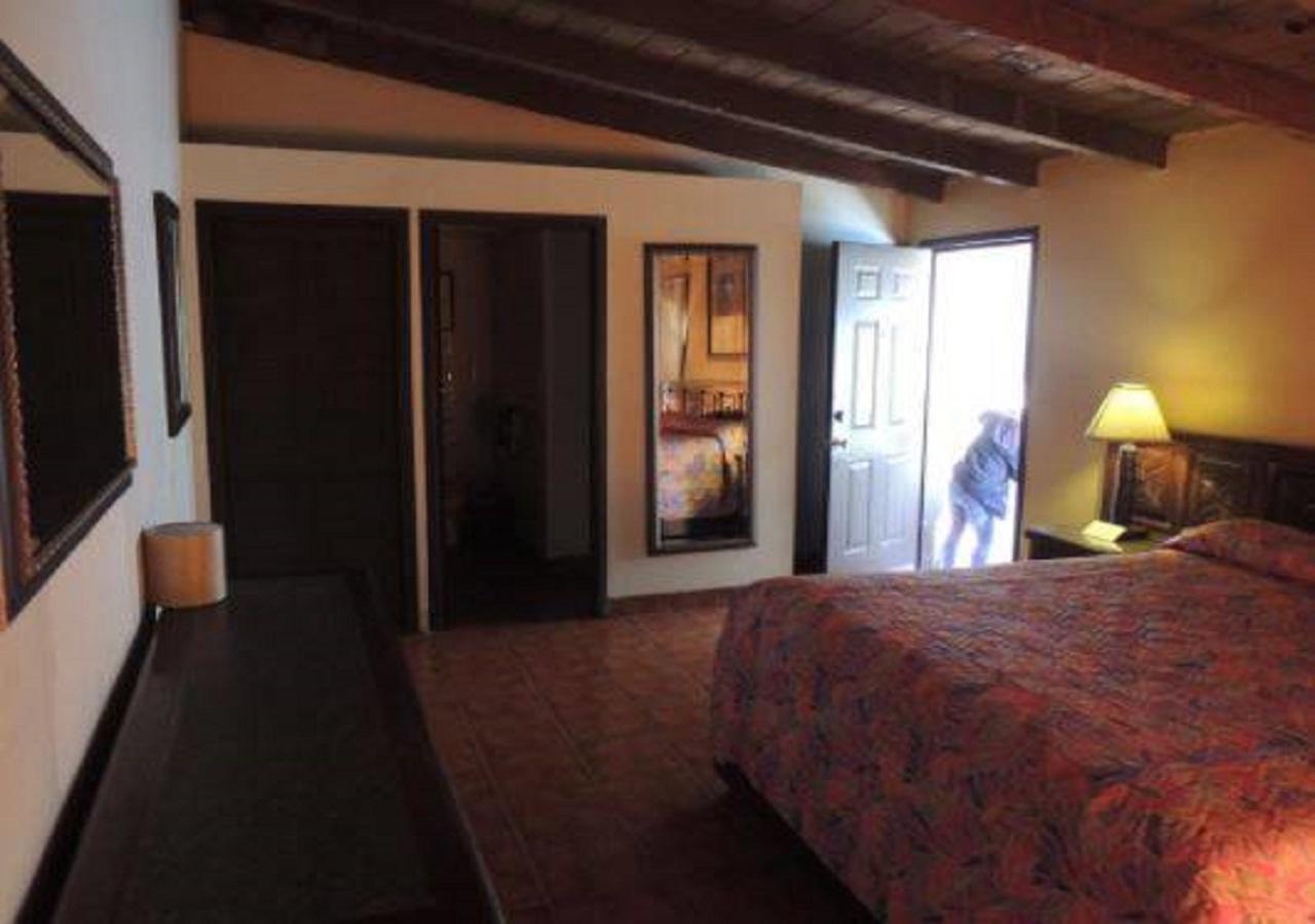 Hotel Calafia Rosarito Exterior photo