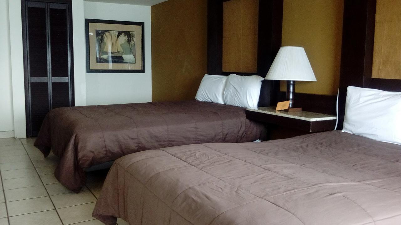 Hotel Calafia Rosarito Exterior photo